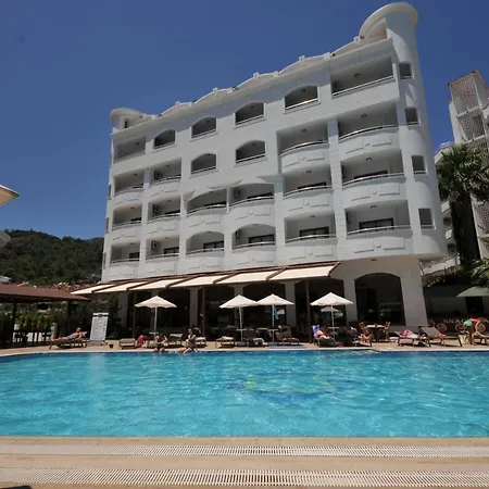 My Dream Hotel 3*